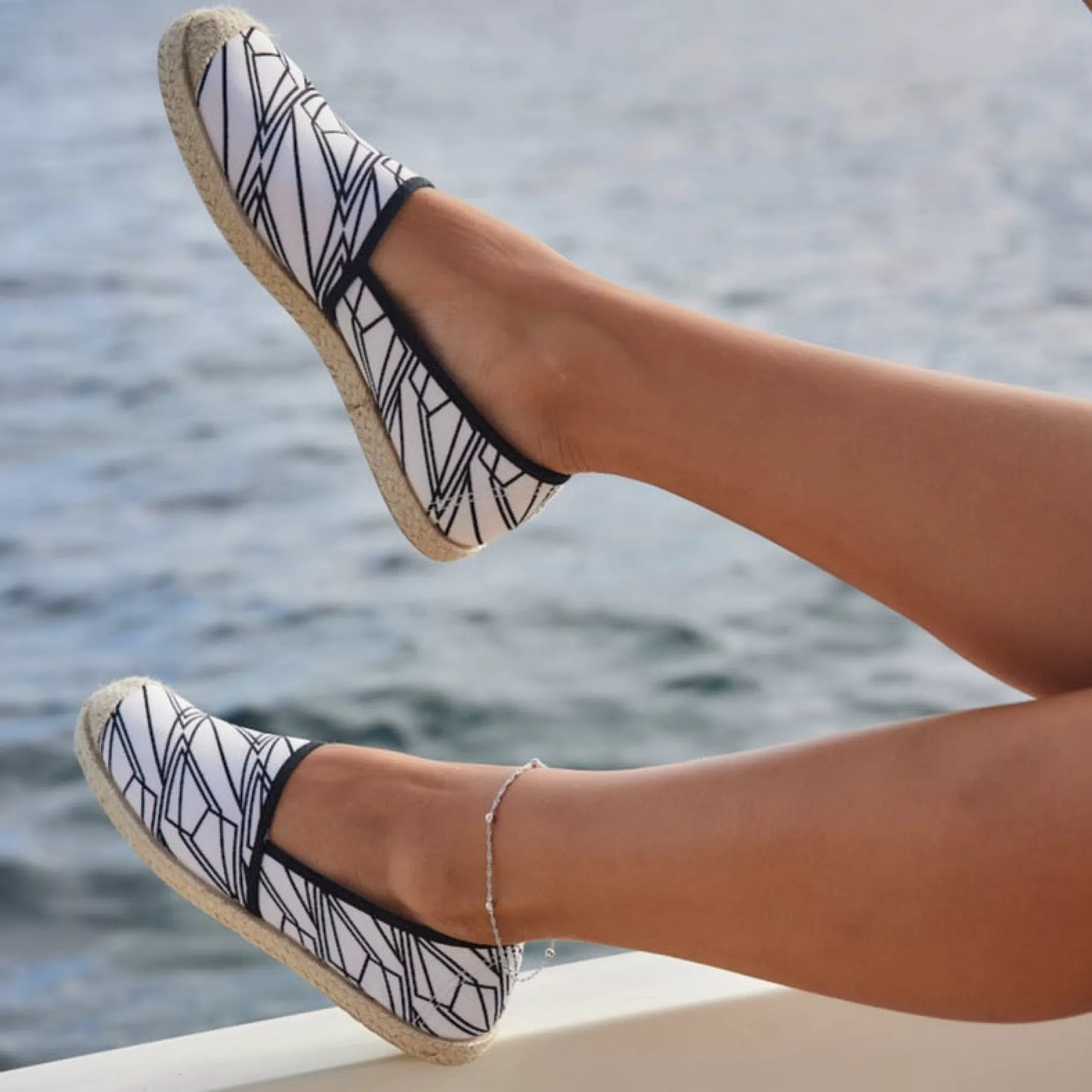 Shoes*Grand Step Evita Cotton Printed Espadrille X Colorblind Patterns