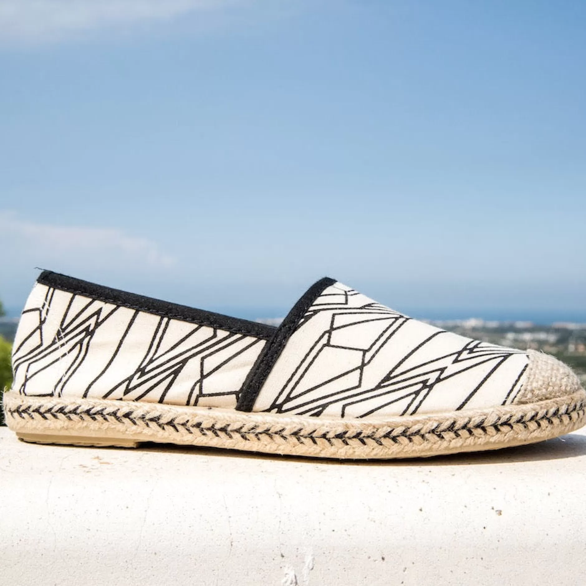 Shoes*Grand Step Evita Cotton Printed Espadrille X Colorblind Patterns